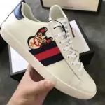 women gucci chaussures blanches chaussures de sport embroidery the dog sneaker white